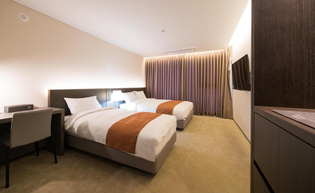Grand Mer Hotel Seogwipo Ocean Extérieur photo