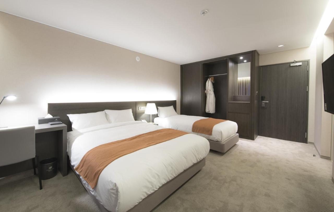 Grand Mer Hotel Seogwipo Ocean Extérieur photo